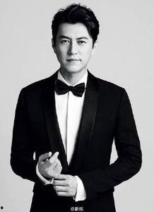 娱乐圈的吃瓜影帝 华夏,揭秘“吃瓜影帝”华夏的传奇人生